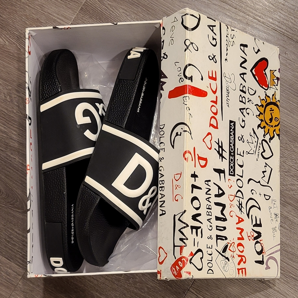 D&G Slides with box